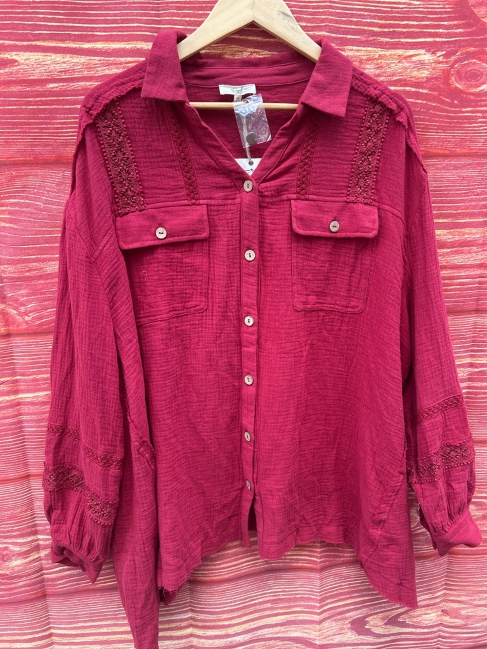 New easel size L red gauzy cotton Button-Front Textured crochet lace Shirt
